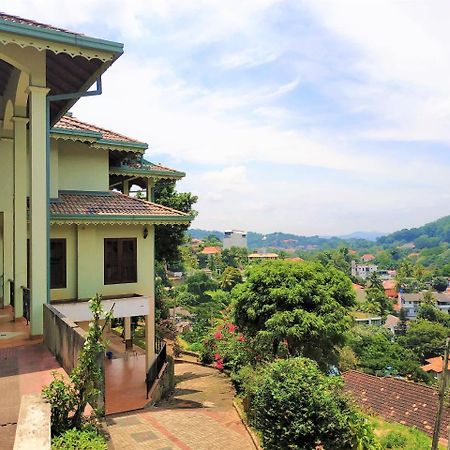 Breeze Villa Kandy Exterior foto