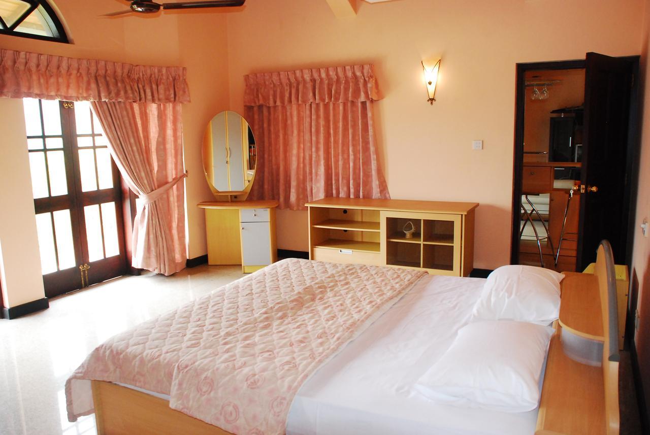 Breeze Villa Kandy Exterior foto